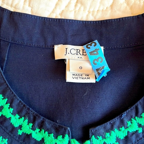 J Crew Sleeveless Embroidered Tassel Tank Top Size 0 Navy Blue Green Preppy Boho - Picture 4 of 17